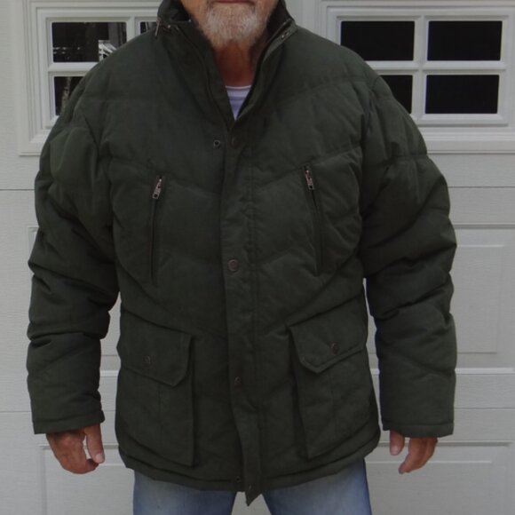 Men's Jacket - Picture 1 of 3